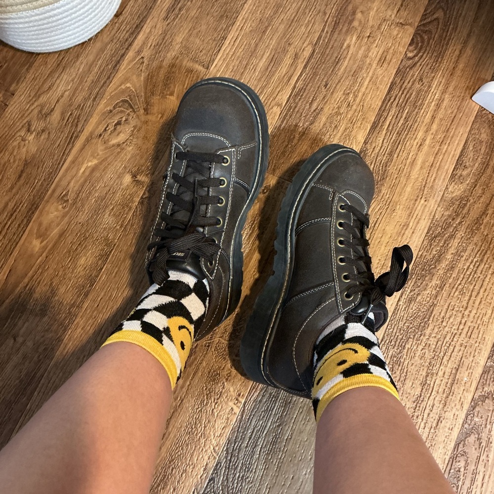 SOLD Vtg 90s y2k brown Skechers jammers